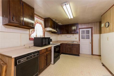 121 Annandale Avenue Asheville NC 28801