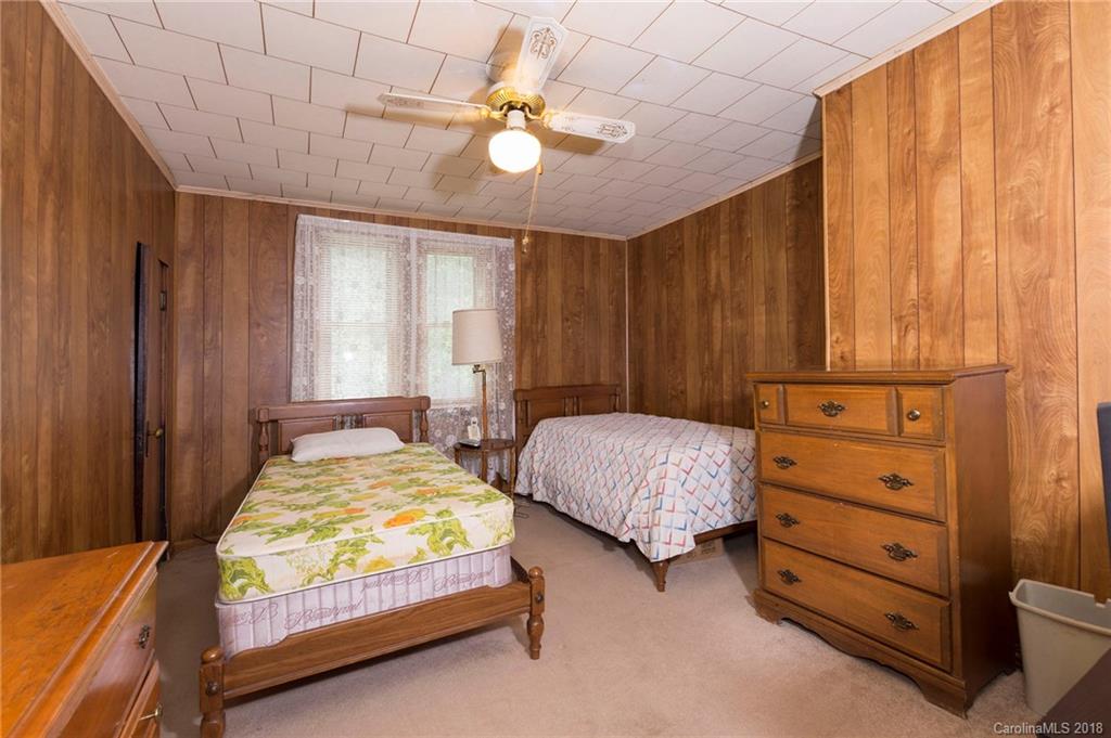 121 Annandale Avenue Asheville NC 28801