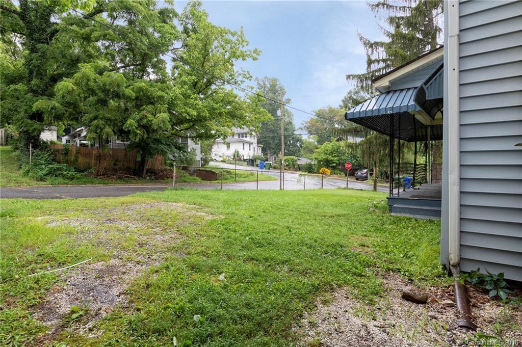 121 Annandale Avenue Asheville NC 28801