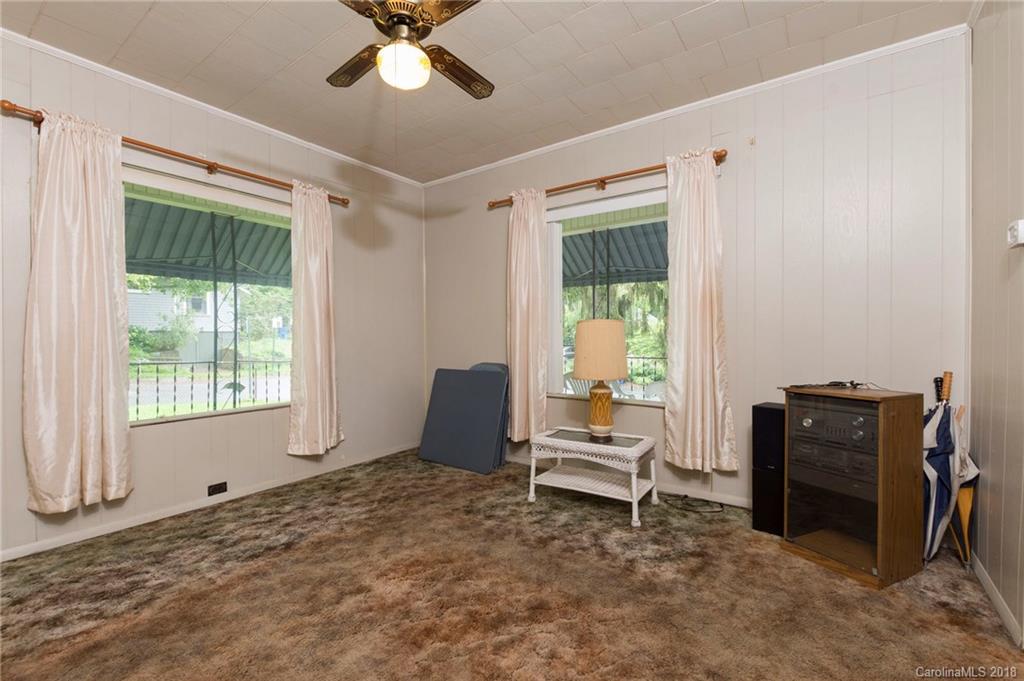 121 Annandale Avenue Asheville NC 28801