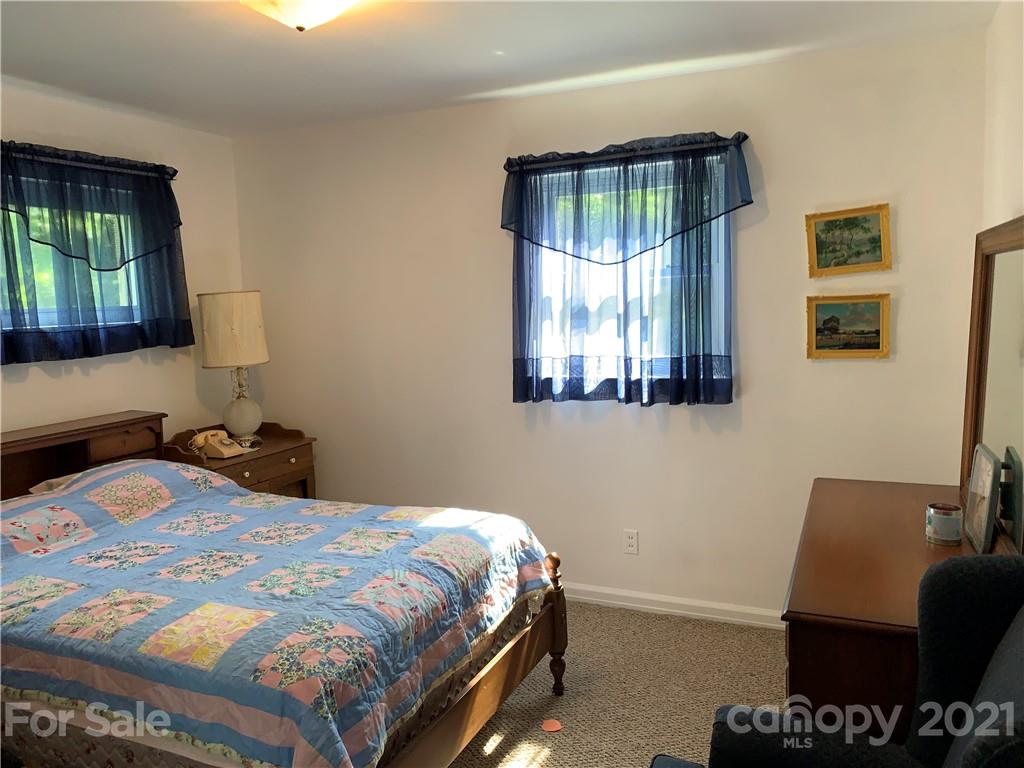 92 Ormond Avenue Asheville NC 28806