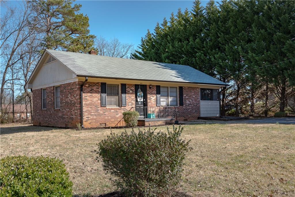 491 13th Avenue Ne Hickory NC 28601