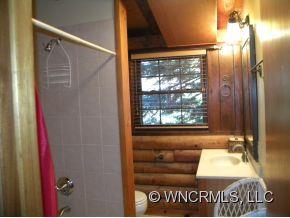 400 Hunter Street Burnsville NC 28714