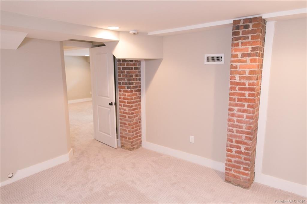 46 Belmont Avenue Asheville NC 28806