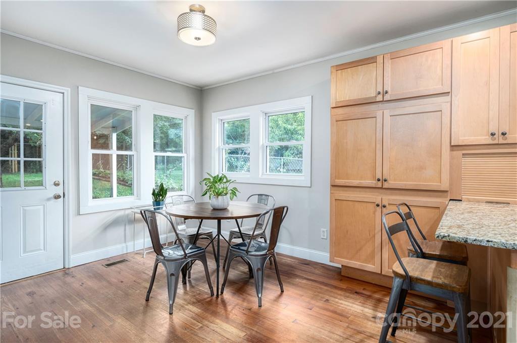 49 Nevada Avenue Asheville NC 28806