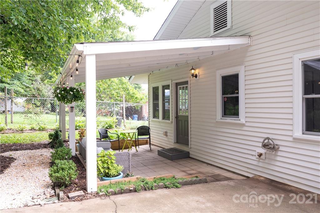 49 Nevada Avenue Asheville NC 28806