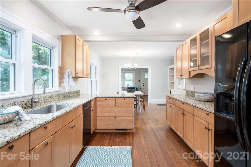 49 Nevada Avenue Asheville NC 28806