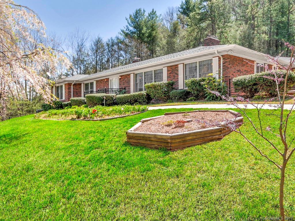 28 E Wonder Road Leicester NC 28748