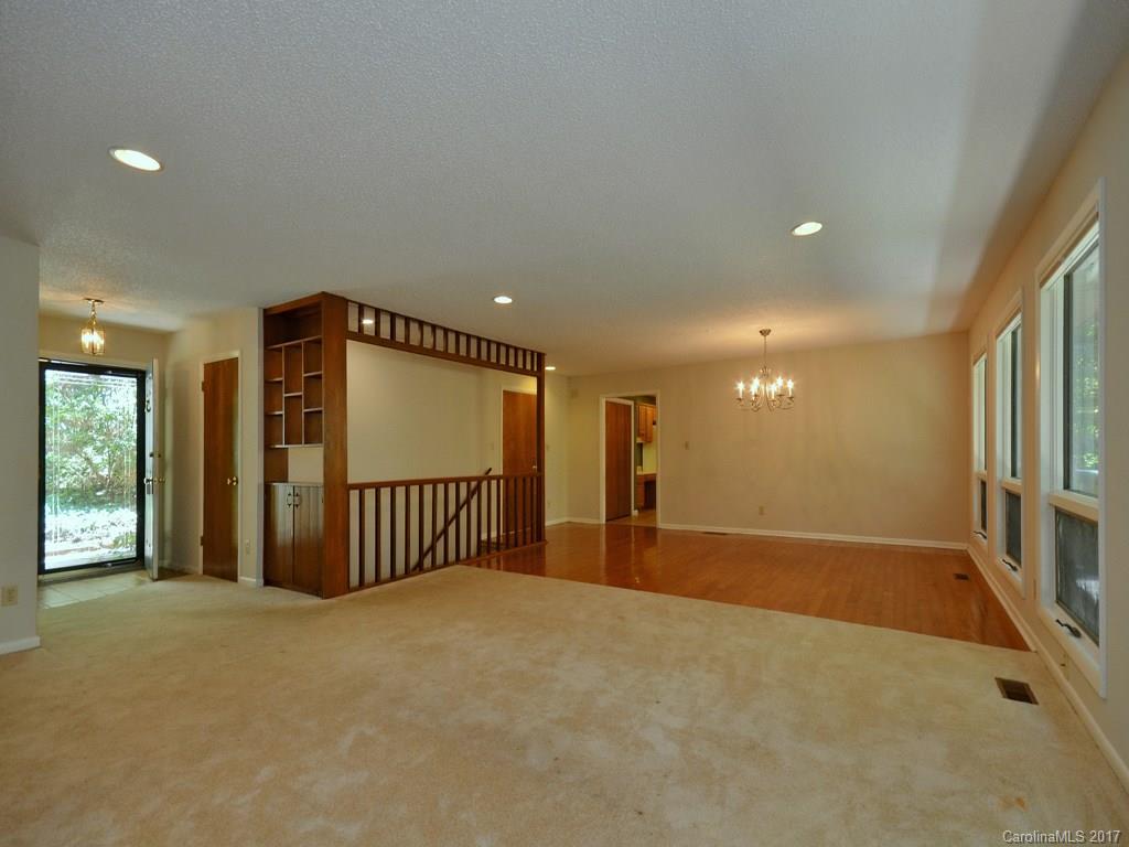 18 Parkview Drive Asheville NC 28805