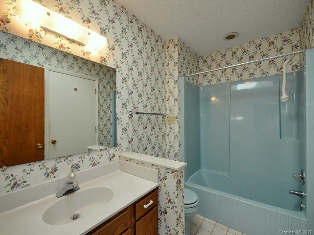 18 Parkview Drive Asheville NC 28805