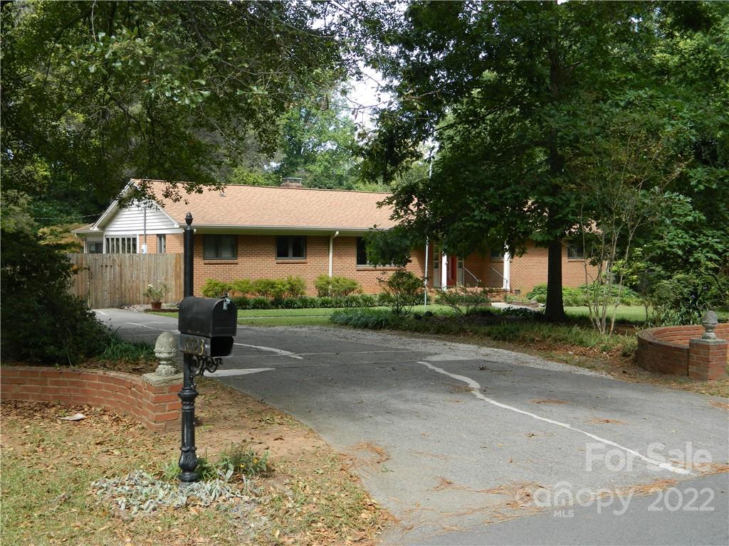 6523 Williams Road Charlotte NC 28215