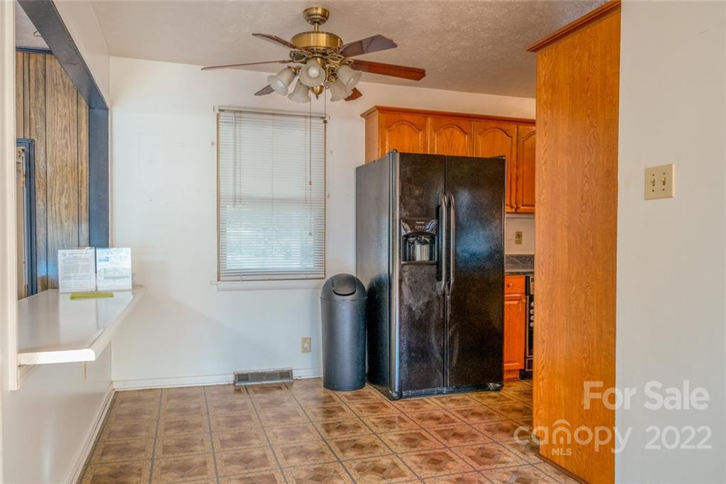 30 Evelake Drive Asheville NC 28806