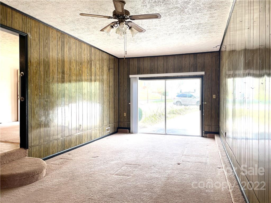 30 Evelake Drive Asheville NC 28806