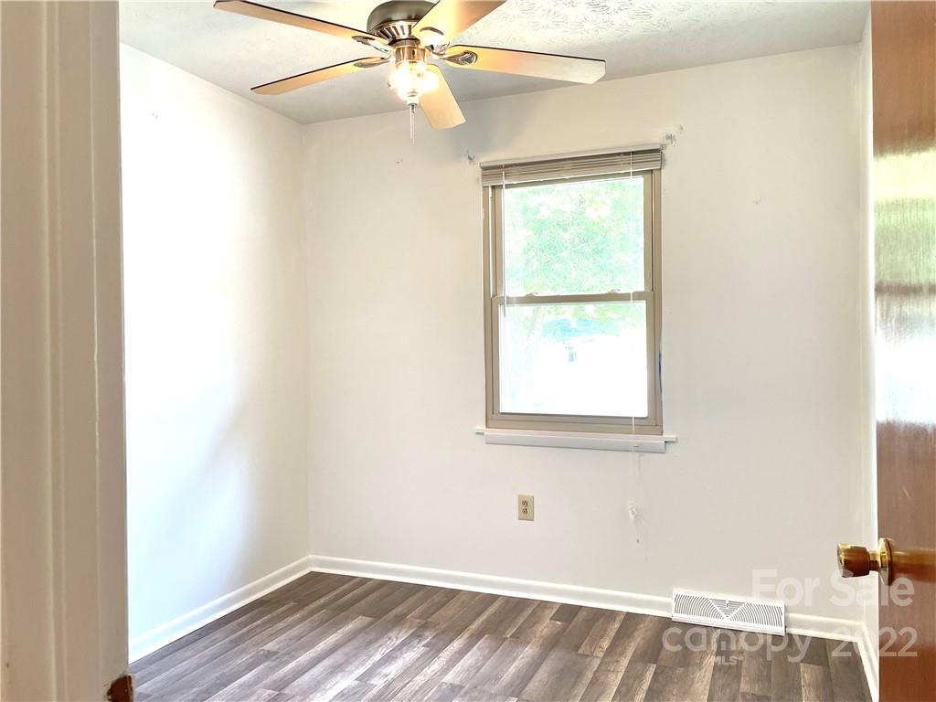 30 Evelake Drive Asheville NC 28806