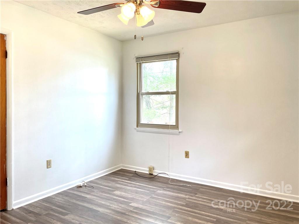 30 Evelake Drive Asheville NC 28806