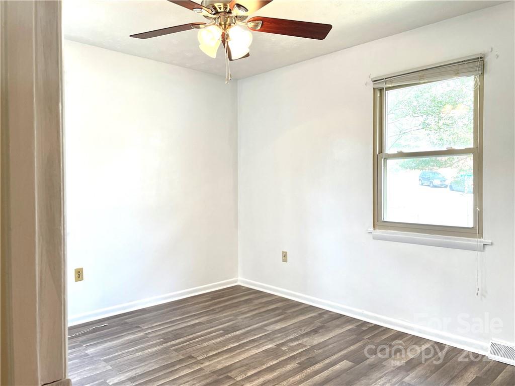 30 Evelake Drive Asheville NC 28806