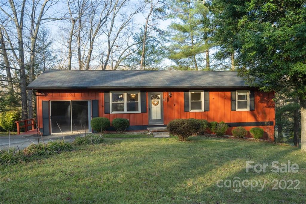 30 Evelake Drive Asheville NC 28806
