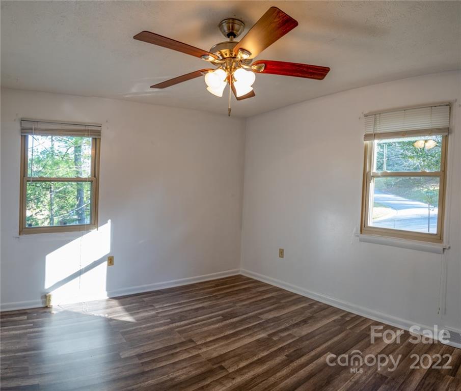 30 Evelake Drive Asheville NC 28806
