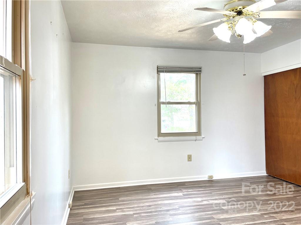 30 Evelake Drive Asheville NC 28806