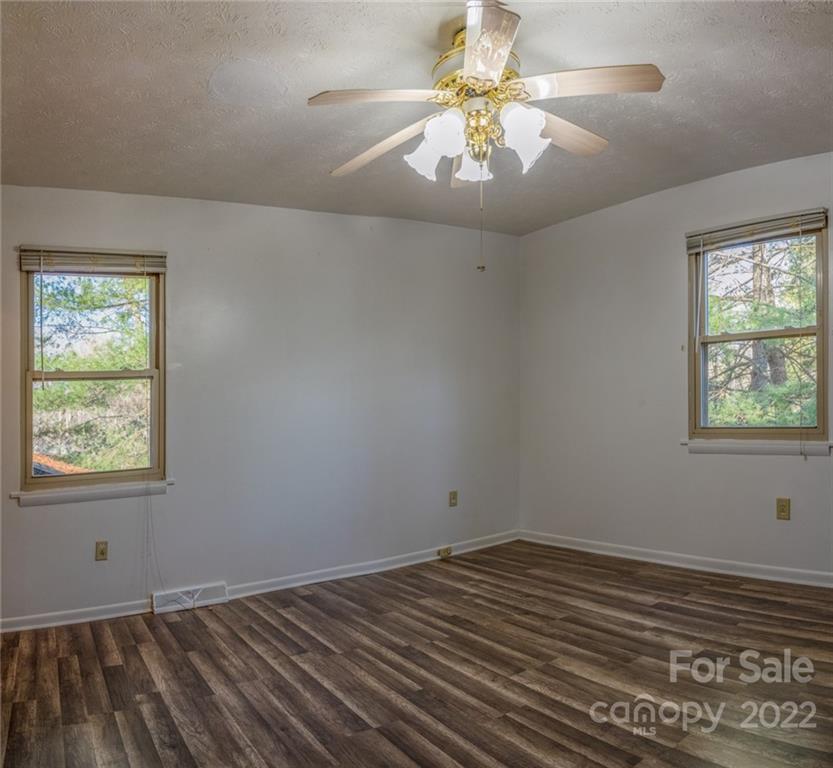 30 Evelake Drive Asheville NC 28806