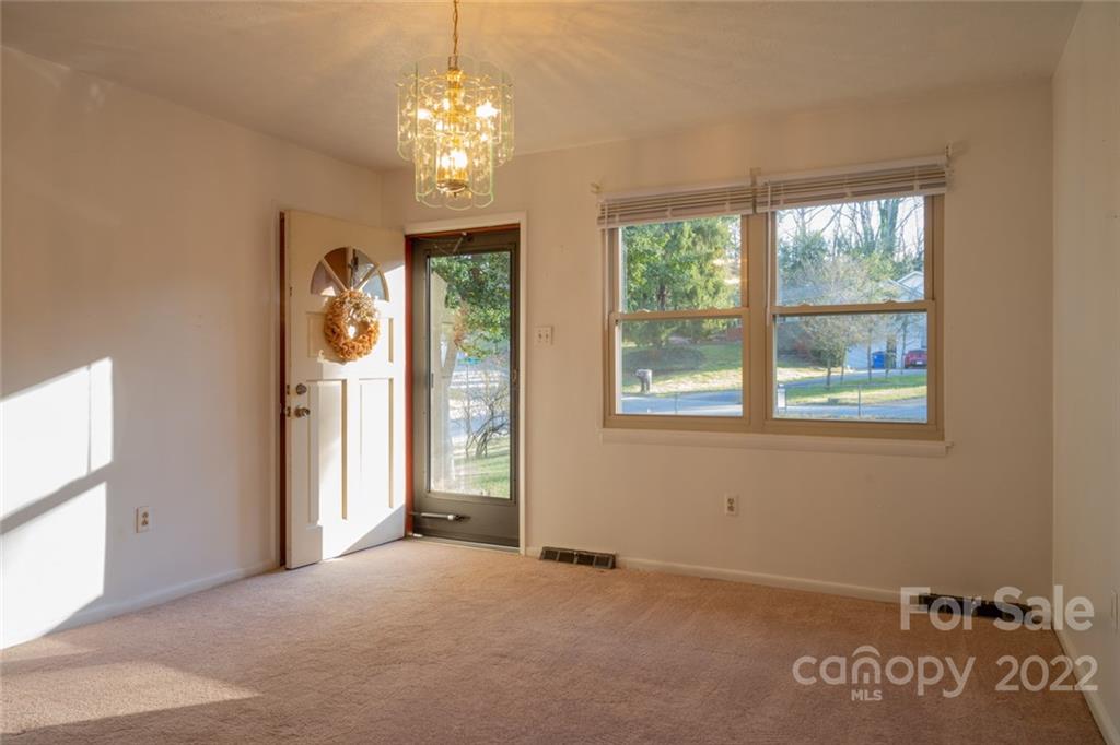 30 Evelake Drive Asheville NC 28806