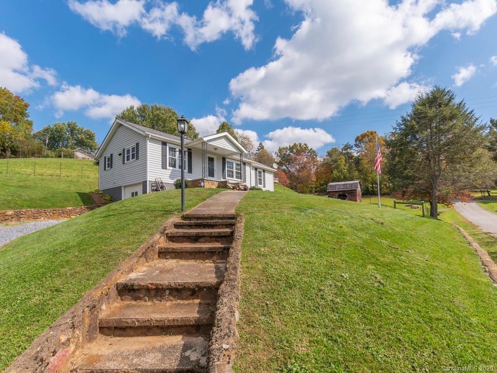 75 Hill Top Road Canton NC 28716