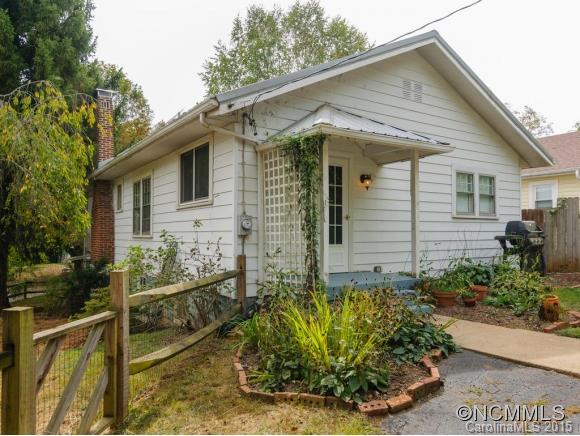 11 Tarpon Avenue Asheville NC 28806