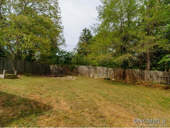 11 Tarpon Avenue Asheville NC 28806