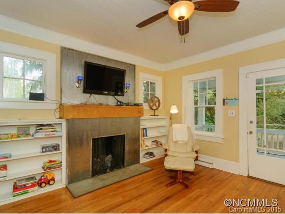 11 Tarpon Avenue Asheville NC 28806