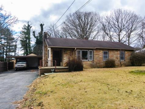 18 Wilburn Road Asheville NC 28806