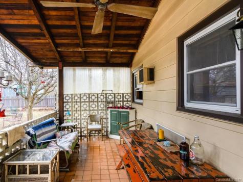 18 Wilburn Road Asheville NC 28806