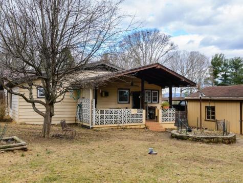 18 Wilburn Road Asheville NC 28806