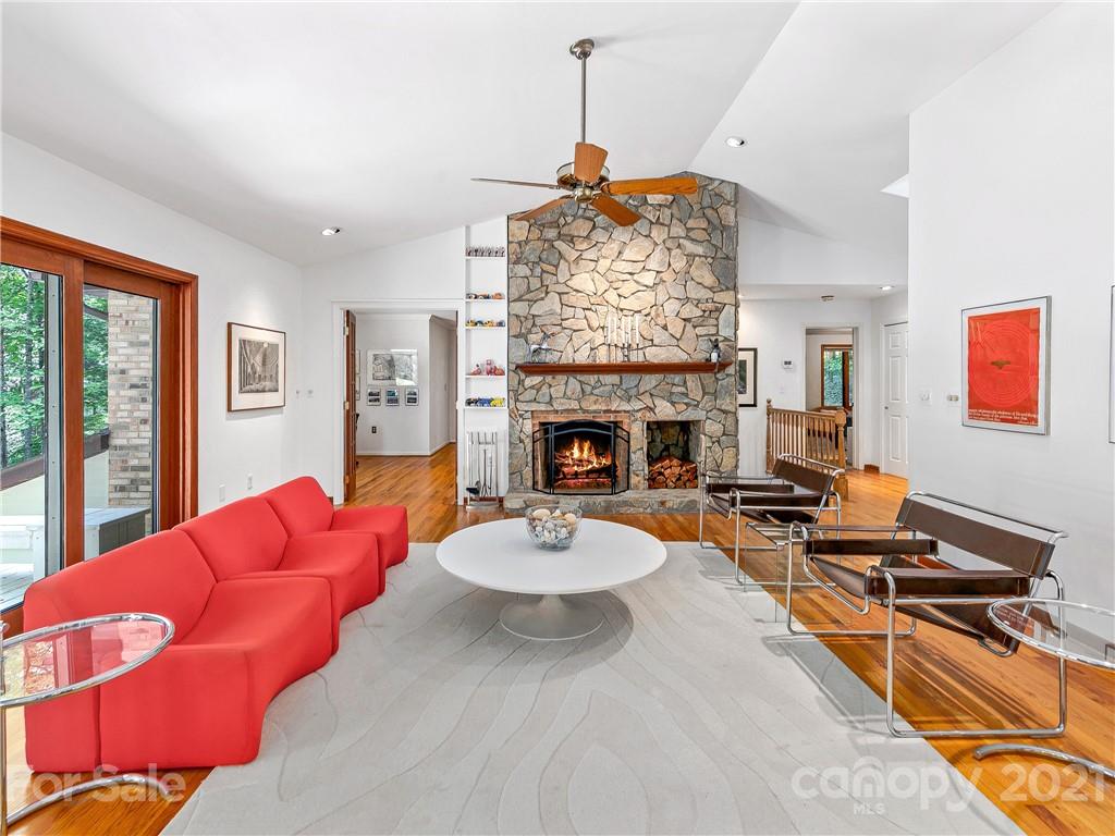 323 Cedar Crest Drive Asheville NC 28803