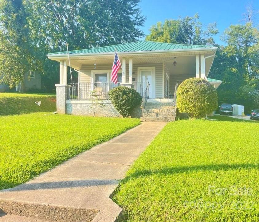 175 Blue Ridge Street Marion NC 28752