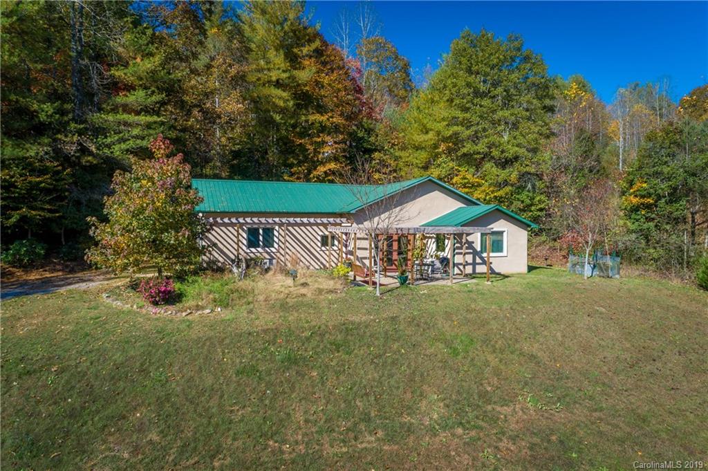 2124 Old School Trail Morganton NC 28655