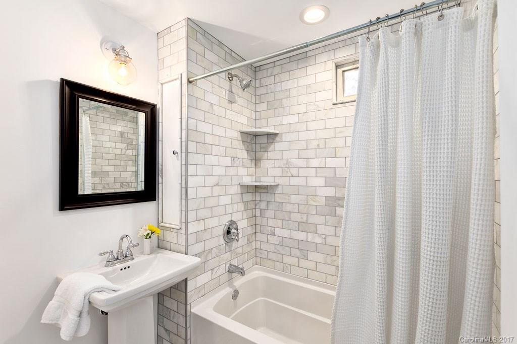 21 Carrier Street Asheville NC 28806