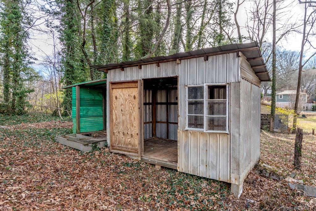 21 Carrier Street Asheville NC 28806