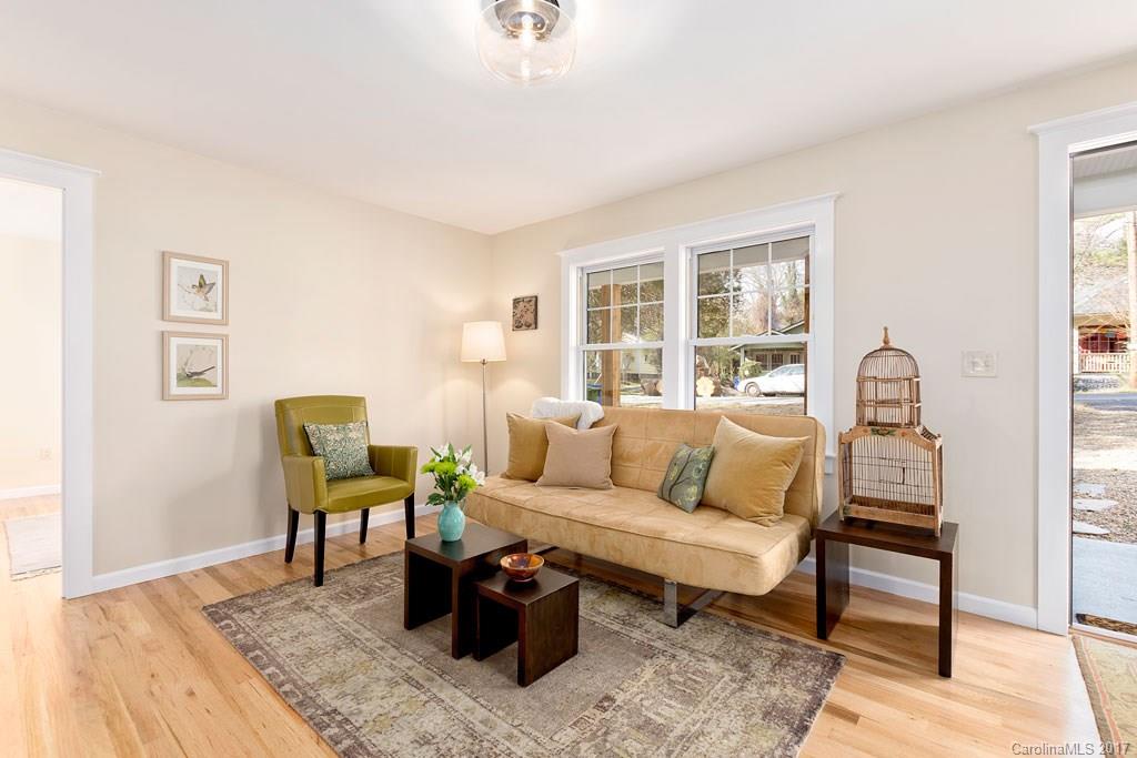 21 Carrier Street Asheville NC 28806