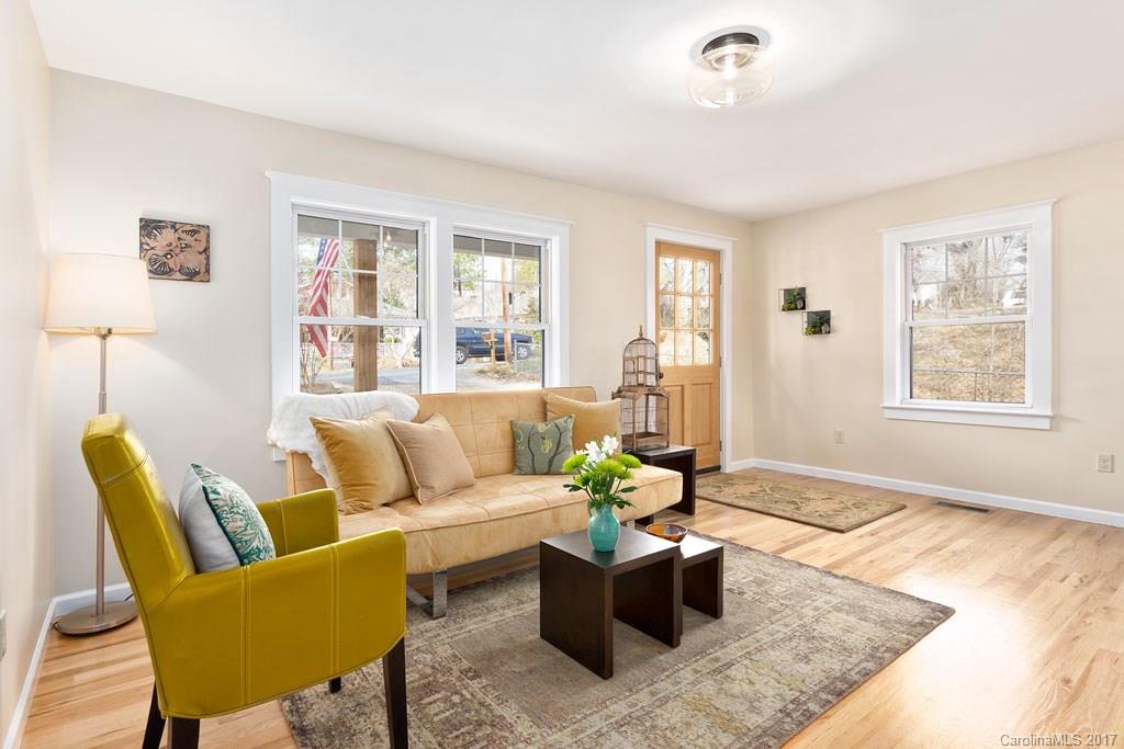 21 Carrier Street Asheville NC 28806