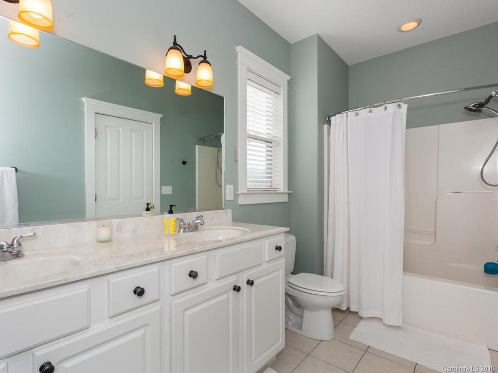 163 Carolina Bluebird Loop Arden NC 28704