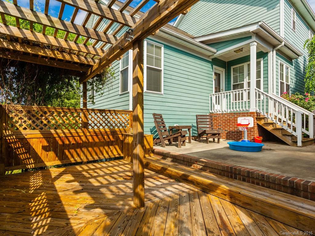 163 Carolina Bluebird Loop Arden NC 28704