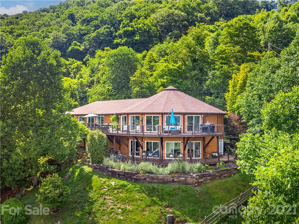 1280 Cathey Cove Road Waynesville NC 28786