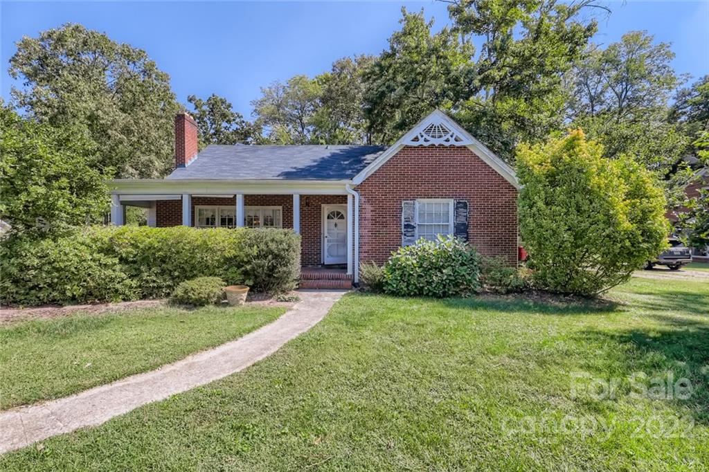 501 Greenway Street Davidson NC 28036
