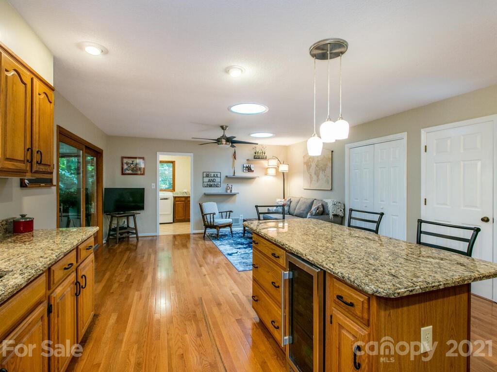 32 Buck Acres Drive Asheville NC 28806
