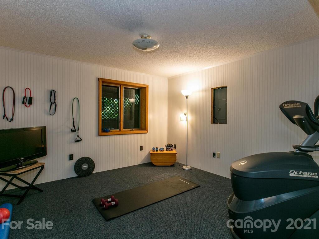 32 Buck Acres Drive Asheville NC 28806
