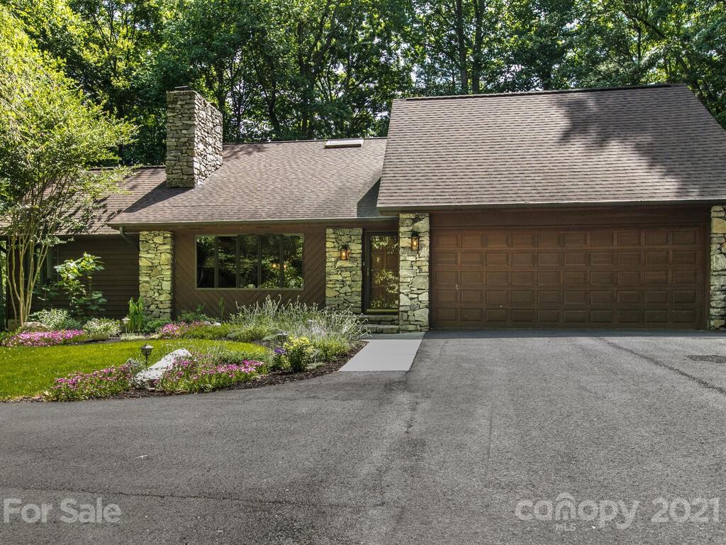 32 Buck Acres Drive Asheville NC 28806