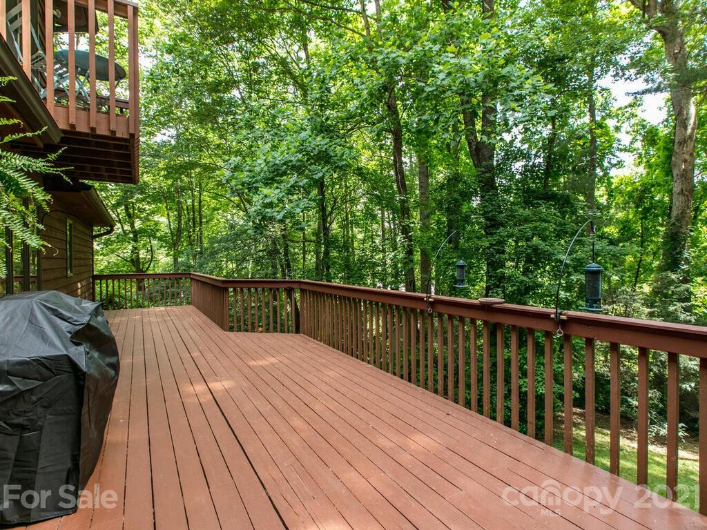 32 Buck Acres Drive Asheville NC 28806