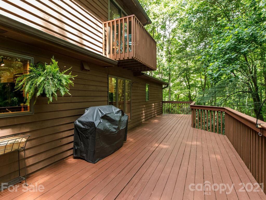 32 Buck Acres Drive Asheville NC 28806