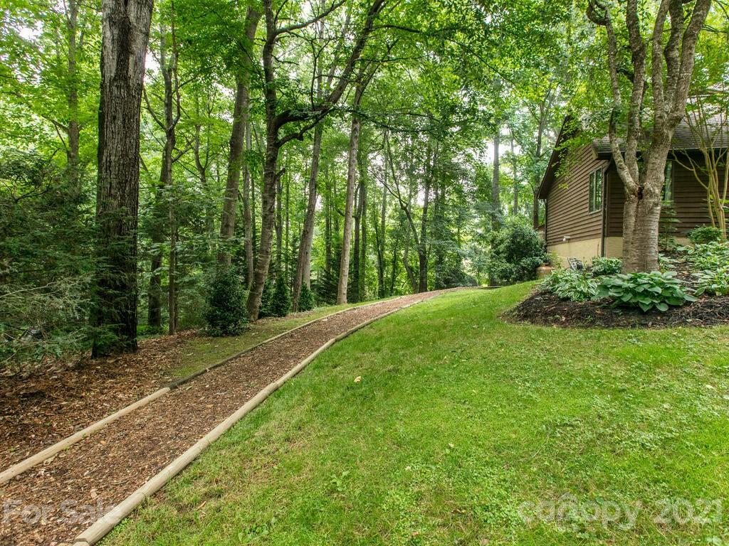 32 Buck Acres Drive Asheville NC 28806