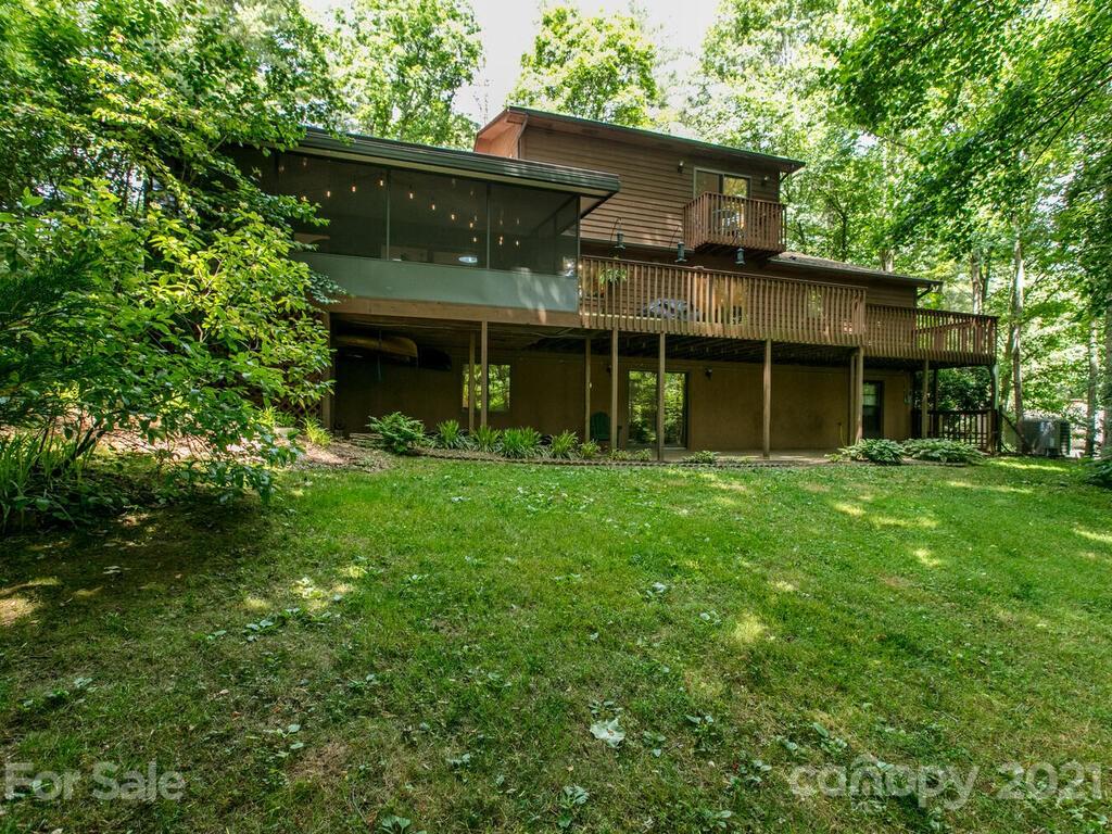 32 Buck Acres Drive Asheville NC 28806
